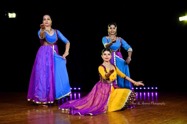 Aarambh Kathak Dance School Milwaukee