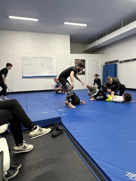 Pinnacle Jiu Jitsu