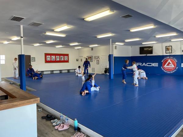 Gracie Barra Brazilian Jiu-Jitsu Huntington Beach