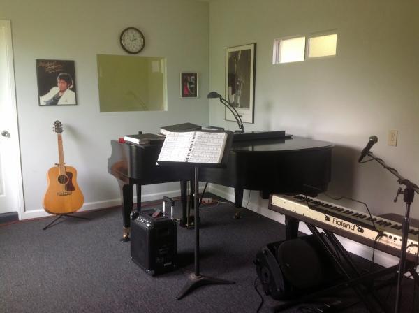 Cool Piano Songs Music Studio