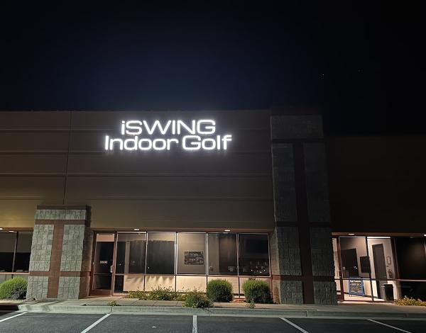 Iswing Indoor Golf