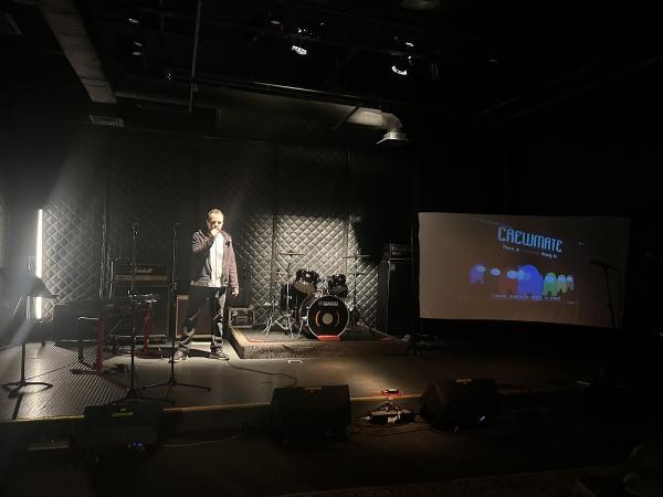 Kim Lamoureux Voice Studio