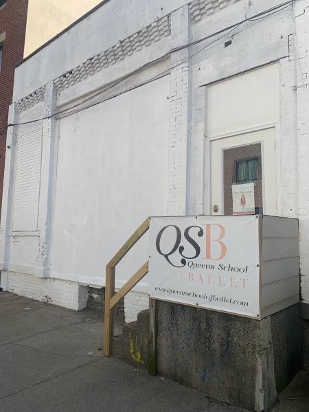 Queens School of Ballet