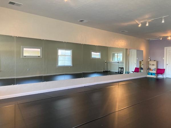 Ako Ballet Dance School