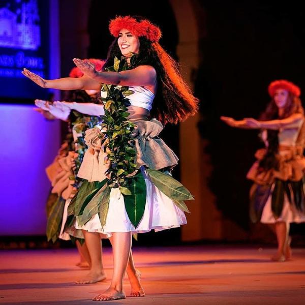 Polynesian Paradise Dancers