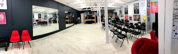 Roslyn Theater Company
