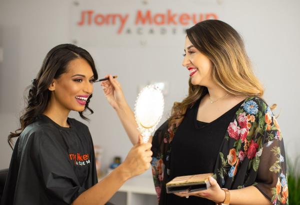 Jtorry Makeup Academy