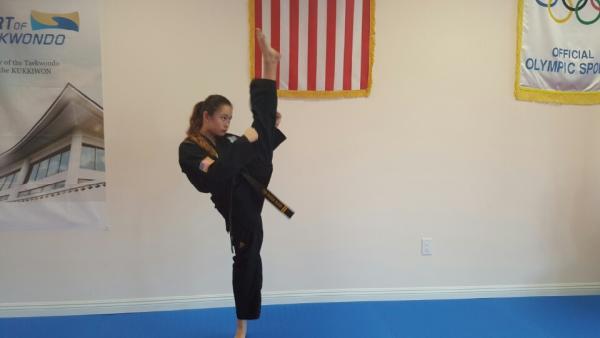 Lee's Tae Kwon DO