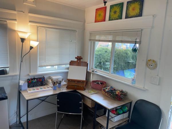 Hunter Therapy Family Counseling: Outdoor Art Studio