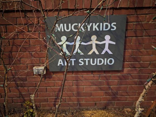 Muckykids Art Studio