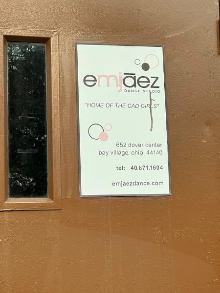 Emjaez Dance Studio