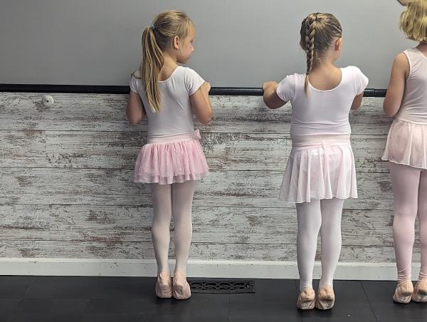 En Pointe Dance Academy