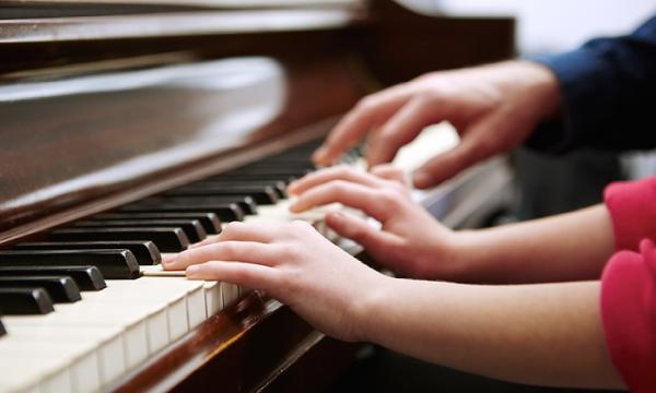 Mastering the Piano: Lessons in Your Home