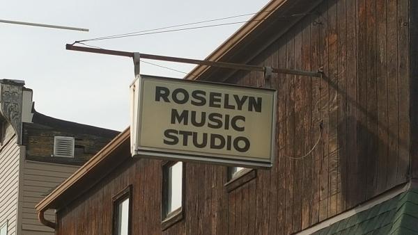 Roselyn's Music