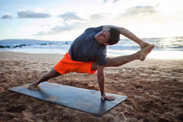 Maui Hot Yoga Kickboxing