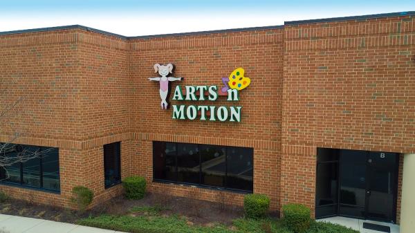 Arts 'n Motion LLC