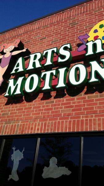 Arts 'n Motion LLC