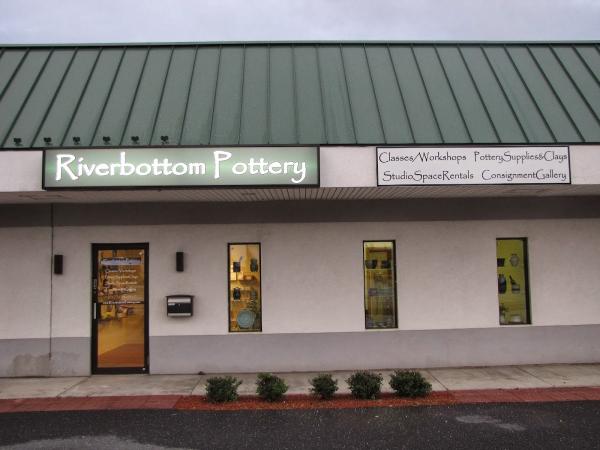 Riverbottom Pottery & Artisans Gallery