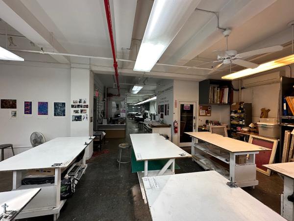 Manhattan Graphics Center